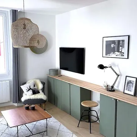 Le Simone: De Charme Coeur De Village, 2 *