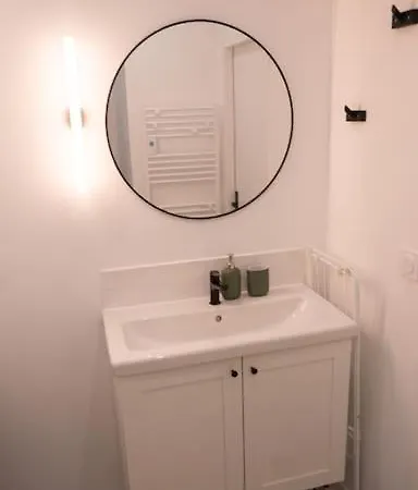 Apartament Le Simone: De Charme Coeur De Village, 2