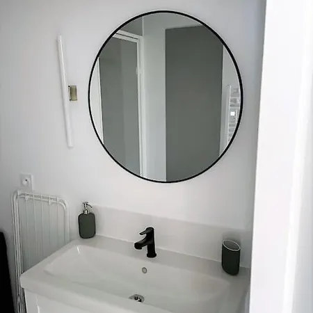 Le Simone: De Charme Coeur De Village, 2 *